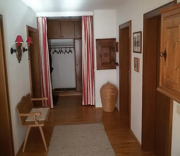 아파트 Ferienwohnung Heidi *